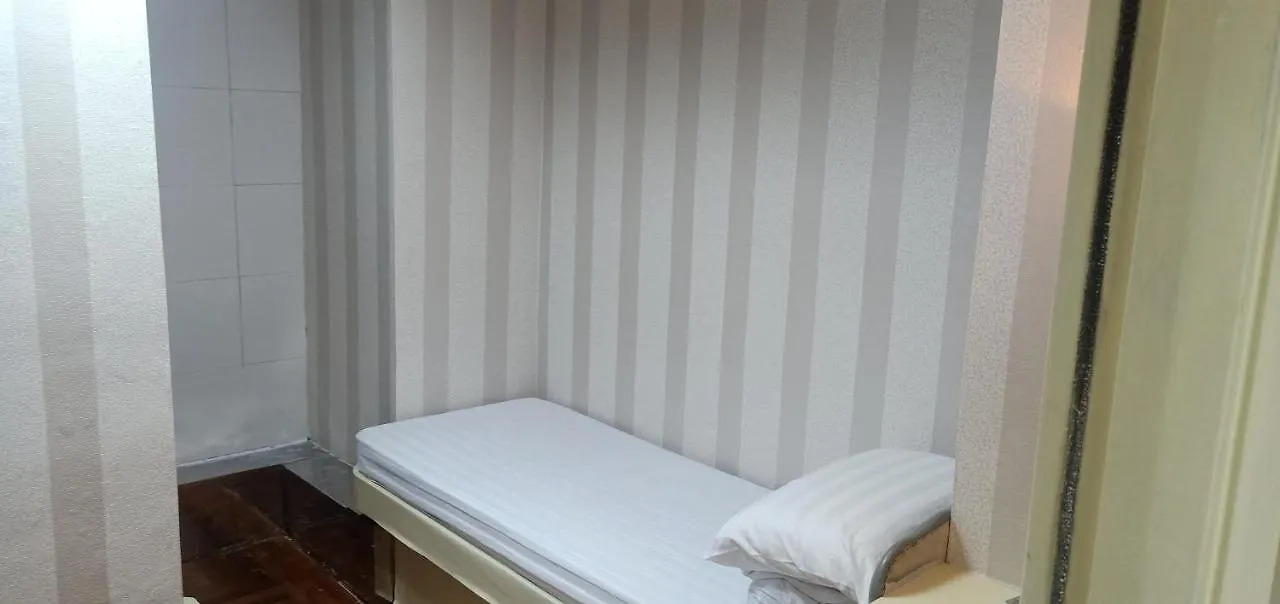 Lee Chiao Guesthouse Hong Kong 0*,  China